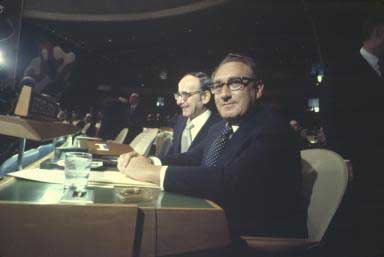 Henry Kissinger  UNO 1969-1977 - copyright Lisl Steiner