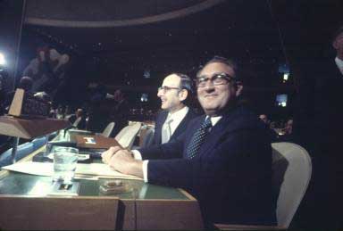 Henry Kissinger  UNO 1969-1977 - copyright Lisl Steiner