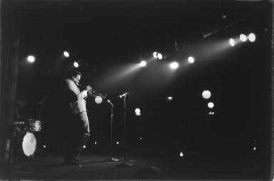 Miles Davis der Buhne 1962 - copyright Lisl Steiner